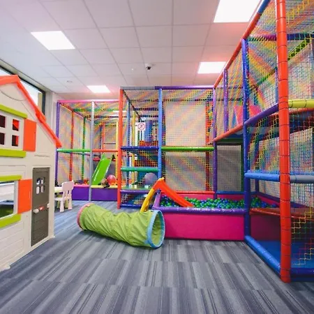 Rest In Paradise-basen Wewnetrzny,sauna,jacuzzi,silownia I Kulkoland W Cenie Sun Rise Festival Ul Poleska Daire *