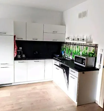 Apartment Rest In Paradise-basen Wewnetrzny,sauna,jacuzzi,silownia I Kulkoland W Cenie Sun Rise Festival Ul Poleska