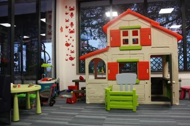 Rest In Paradise-basen Wewnetrzny,sauna,jacuzzi,silownia I Kulkoland W Cenie Sun Rise Festival Ul Poleska Kolobrzeg