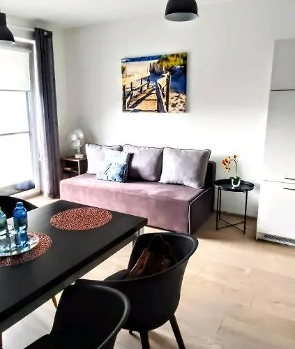 Rest In Paradise-basen Wewnetrzny,sauna,jacuzzi,silownia I Kulkoland W Cenie Sun Rise Festival Ul Poleska * Kolobrzeg